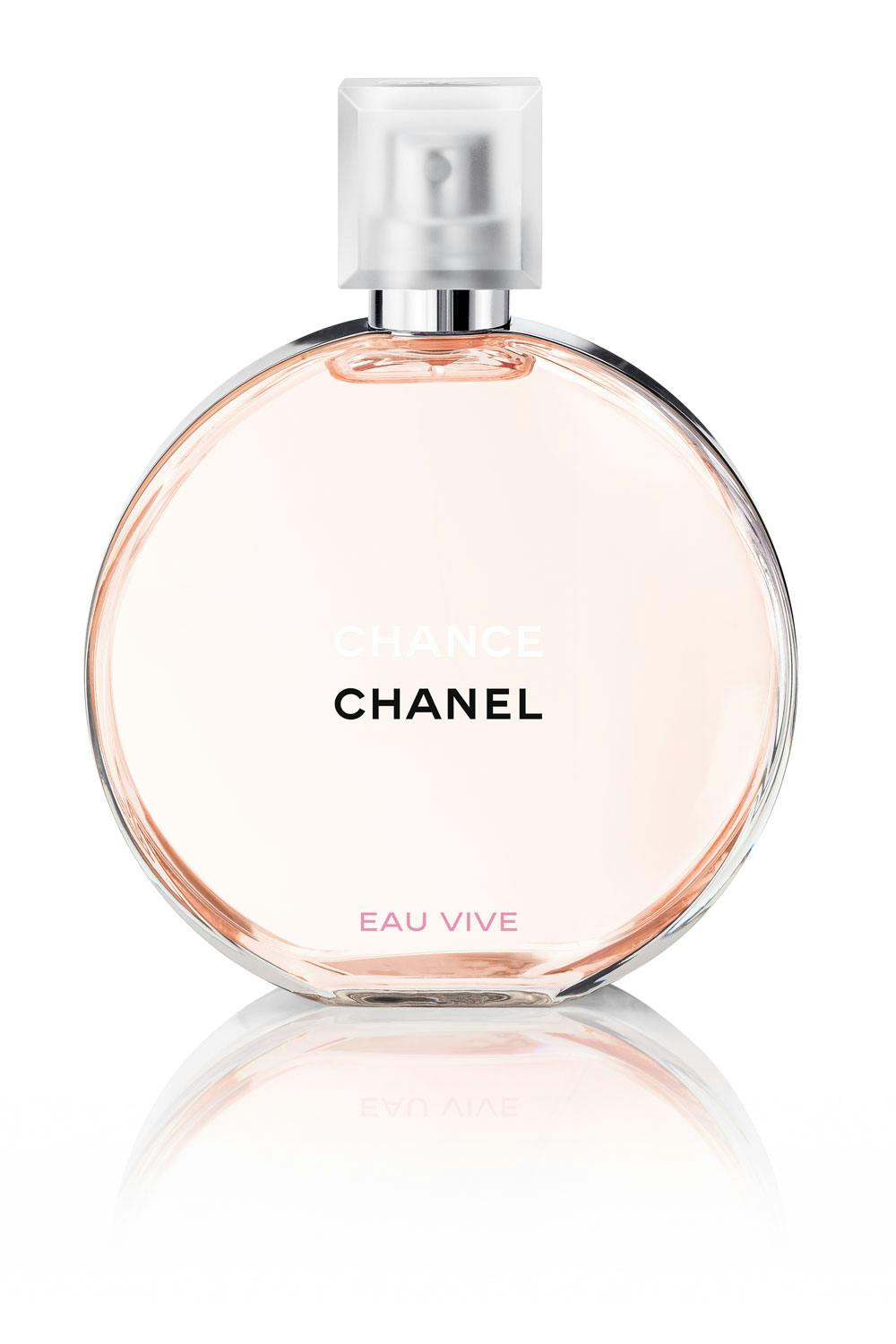 16 chance eau vive packshot